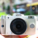 ペンタックスらしさ満載！手のひらサイズのナノ一眼「PENTAX Q」