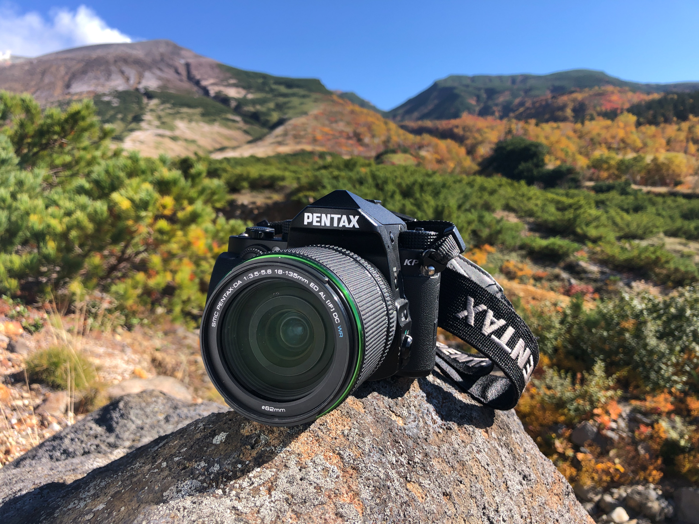 ネイチャースナップのすすめ｜PENTAX KPで探す紅葉の景色